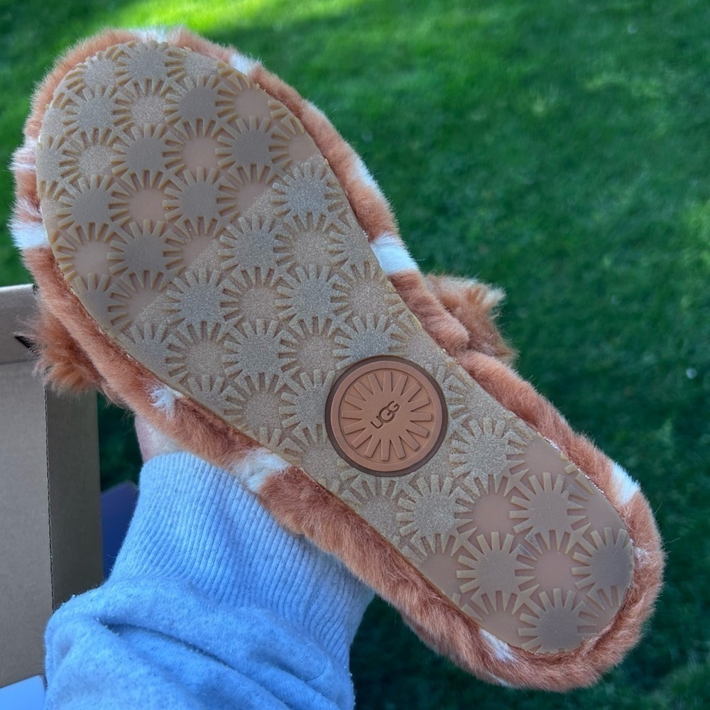 NIB UGG Women's Oh Yeah Spots Slipper 1118165 Natural Real Lamb Fur | Size 6 - Picture 7 of 9